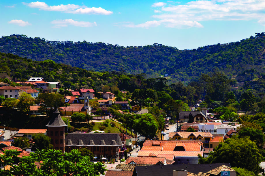 Primavera em Santo Antônio do Pinhal oferece tranquilidade e charme