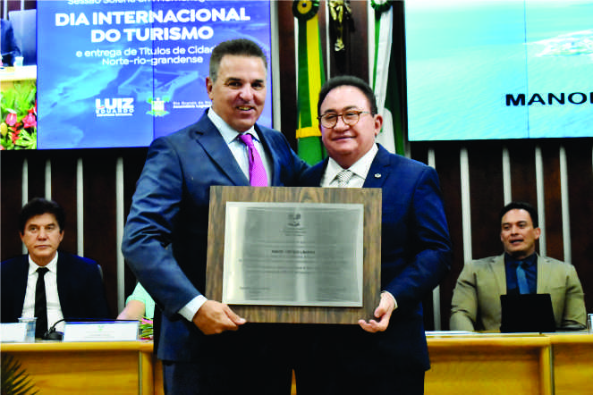 Manoel Linhares é homenageado com o título de Cidadão Norte-Rio-Grandense