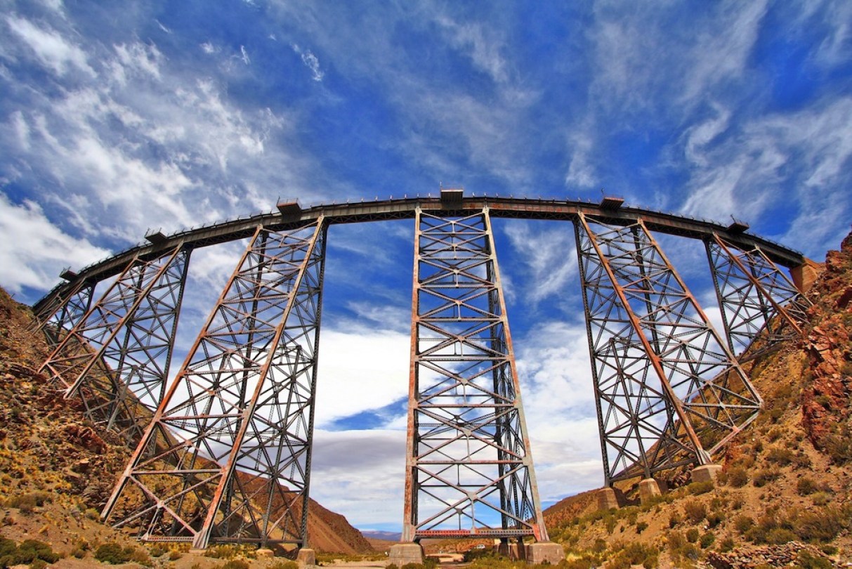 Descubra o verão em Salta sabor, cor e aventura