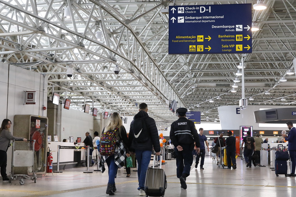 Brasil registra entrada de quase 1 milhão de turistas internacionais em janeiro de 2024