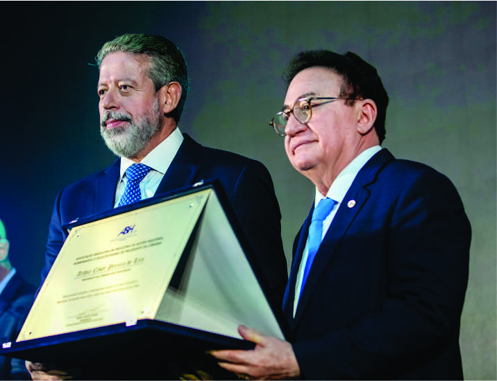 ABIH Nacional homenageia presidente da Câmara dos Deputados, Arthur Lira