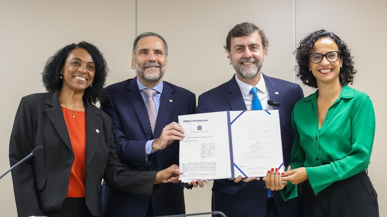 Embratur e Ministério da Justiça assinam acordo para melhorar segurança turística das mulheres