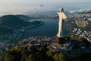 Eventos corporativos em pontos turísticos se popularizam nas empresas