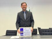 Prêmio Abrajinter anuncia Marcos Oliveira, assessor de Curaçao, como Jornalista do Ano