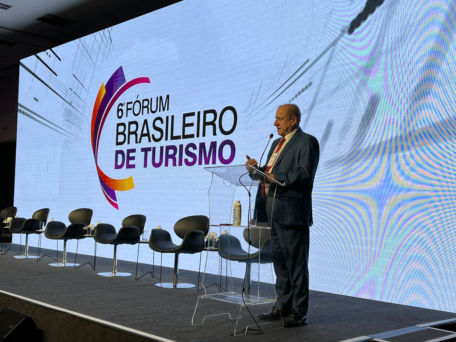 Toni Sando, presidente da Unedestinos, destaca a relevância do turismo de raízes