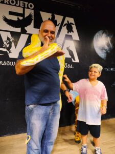 Théo visita o Sítio do Pica Pau Amarelo e se diverte no Mazzaropi Resort