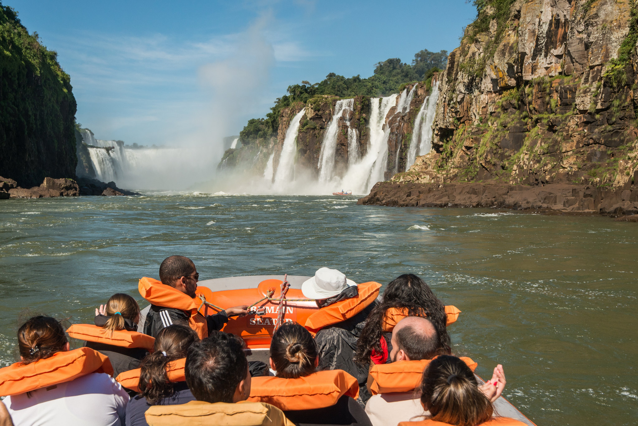 Destinos nacionais perfeitos junto à natureza