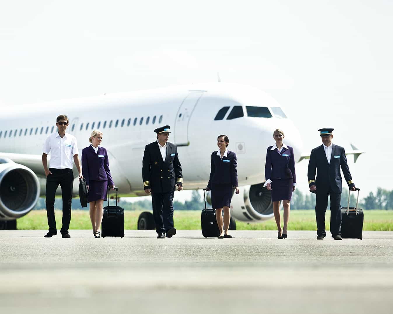 IATA pede que os profissionais da aviação estejam entre os grupos essenciais para a vacinação